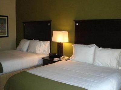 Express & Auburn By Ihg Hotel Opelika