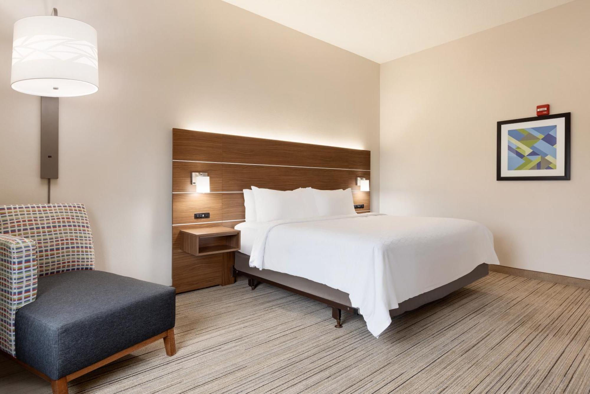 Express & Auburn By Ihg 2* Opelika