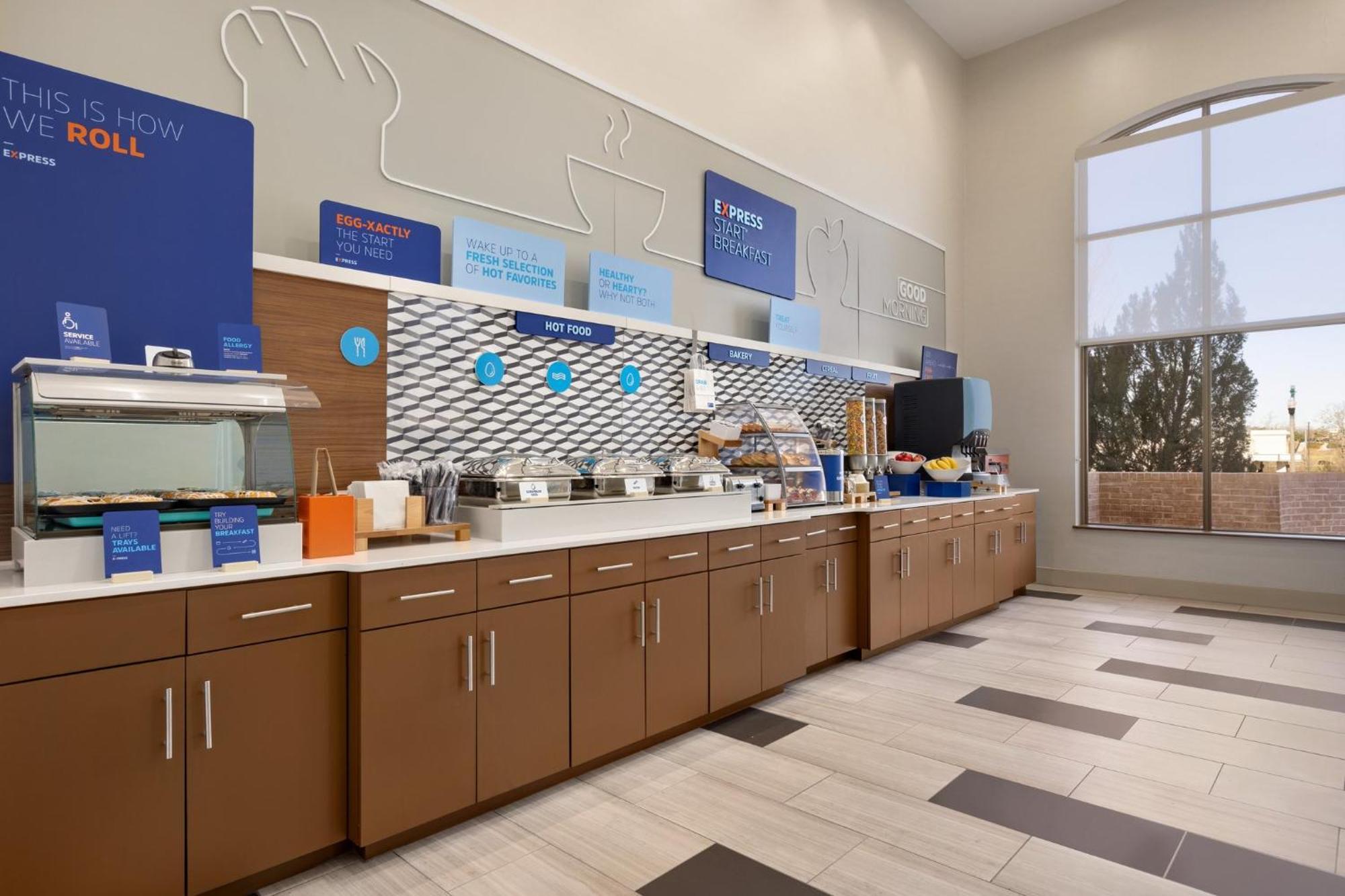 Hotel Express & Auburn By Ihg Opelika