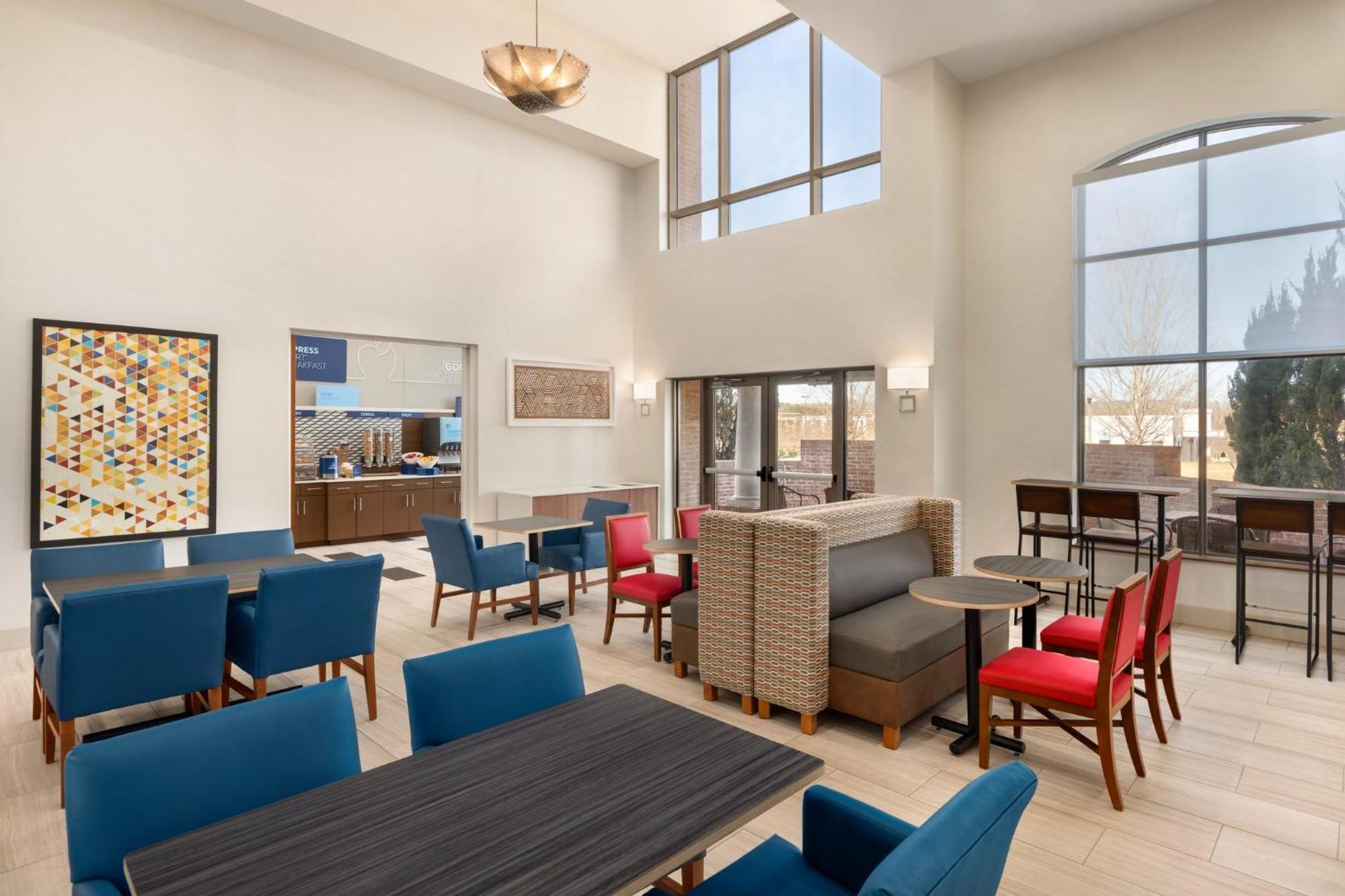 Express & Auburn By Ihg 2*