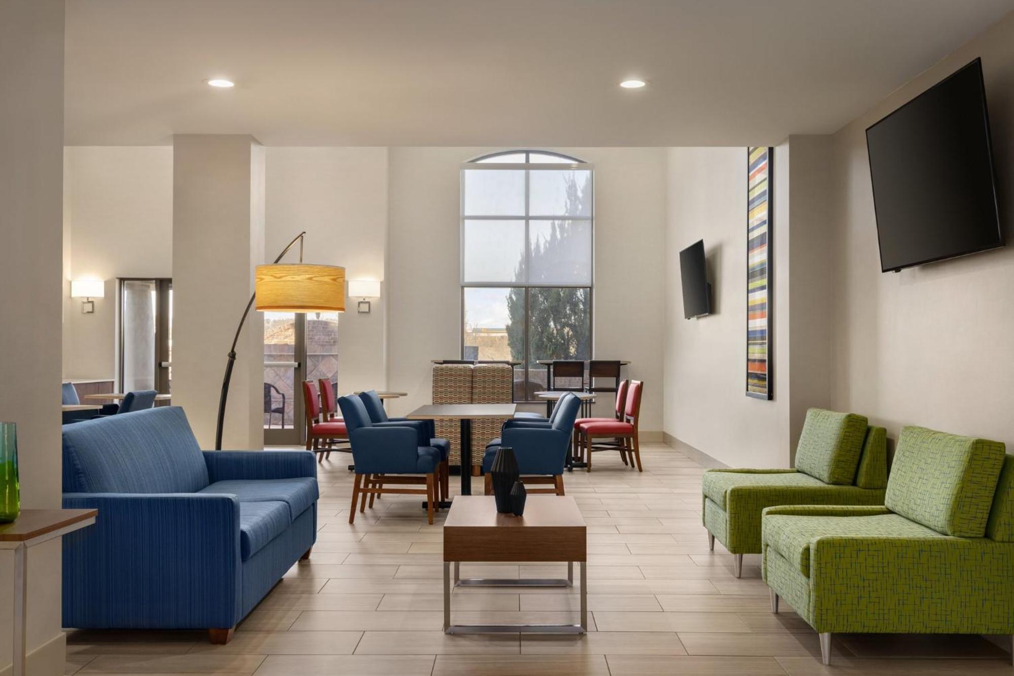 Express & Auburn By Ihg
