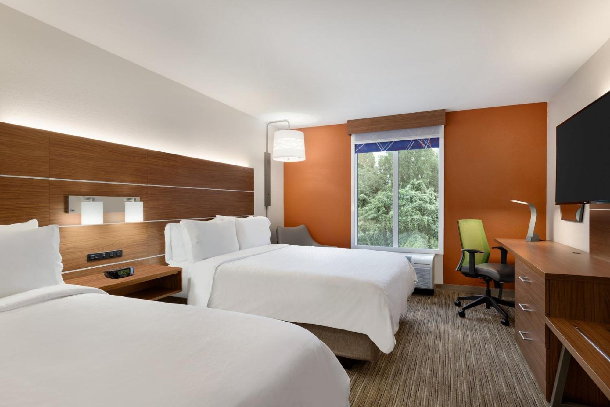 Express & Auburn By Ihg Opelika