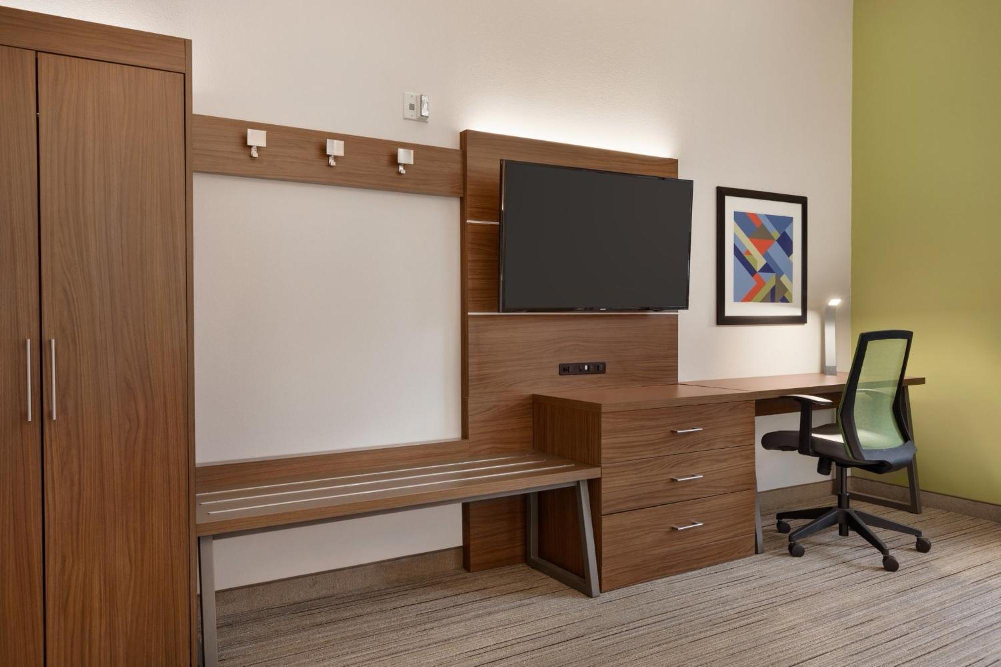 Hotel Express & Auburn By Ihg Opelika