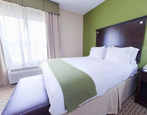 Express & Auburn By Ihg Opelika